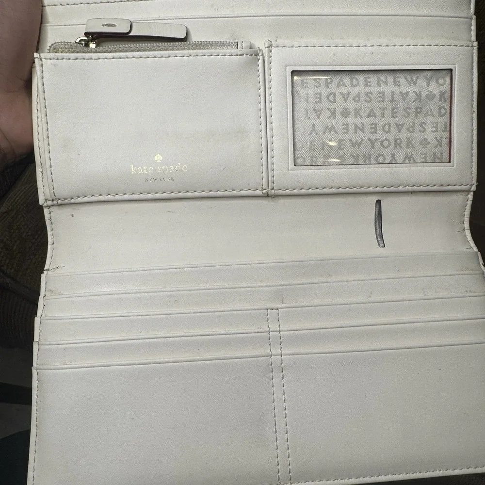 Kate Spade Mikas Pond Phoenix‎ Travel Wallet WLRU2237 Arctic Sky Pre-Loved